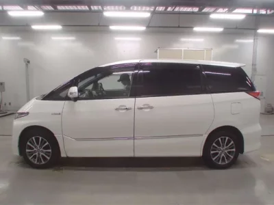 Toyota ESTIMA HYBRID