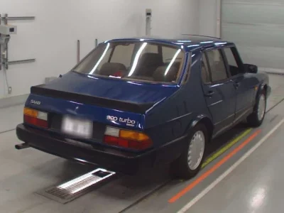 Saab 900 SERIES