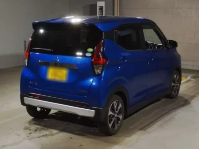 Mitsubishi EK X