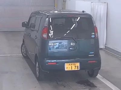 Nissan MOCO