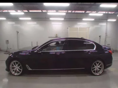 BMW 7-Series