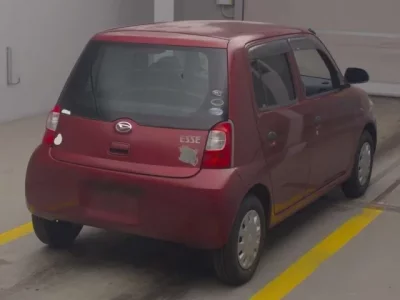 Daihatsu Esse