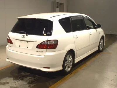 Toyota IPSUM