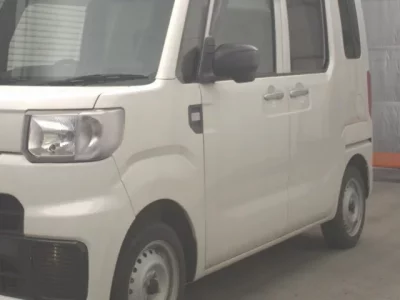 Daihatsu HIJET CADDIE