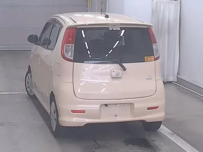 Suzuki MRWAGON