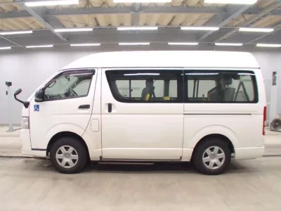 Toyota REGIUS ACE VAN