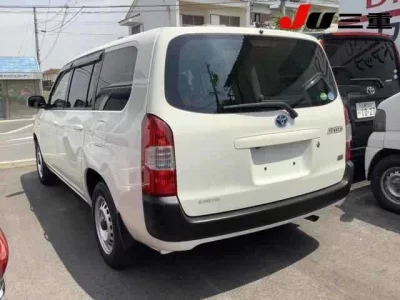 Toyota SUCCEED