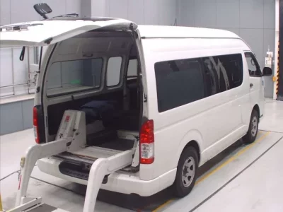 Toyota REGIUS ACE VAN