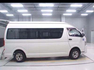 Toyota REGIUS ACE VAN