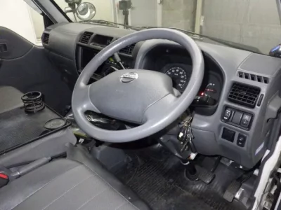 Nissan VANETTE VAN