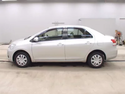 Toyota BELTA
