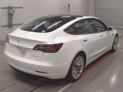 Tesla MODEL3
