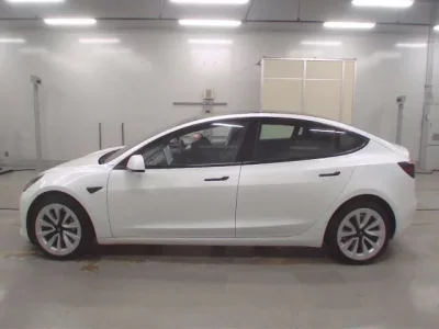 Tesla MODEL3