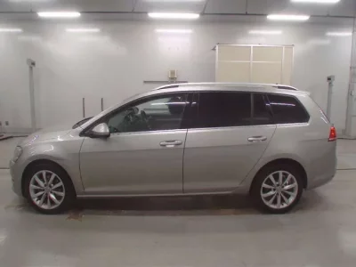 Volkswagen GOLF VARIANT