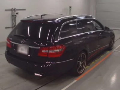 Mercedes-Benz E CLASS WAGON