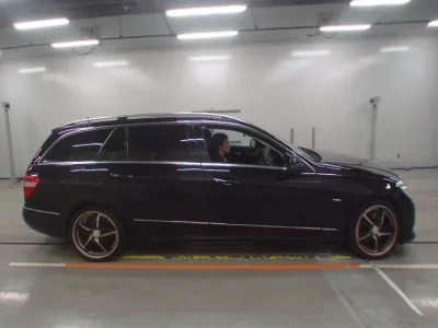 Mercedes-Benz E CLASS WAGON