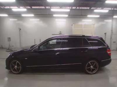 Mercedes-Benz E CLASS WAGON