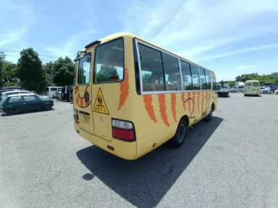 Toyota COASTER