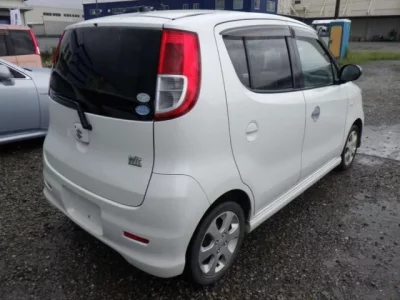 Suzuki MRWAGON