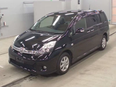 Toyota ISIS