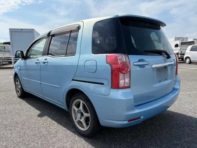 Toyota RAUM
