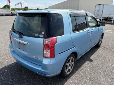 Toyota RAUM
