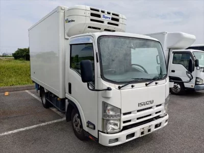 Isuzu ELF