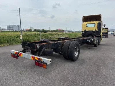 Hino TRUCK