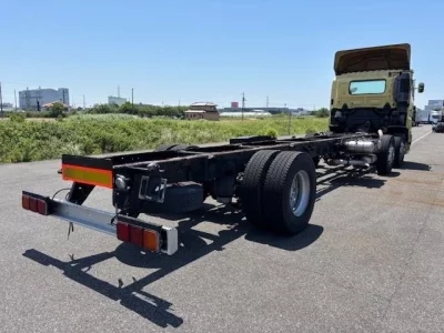 Hino TRUCK