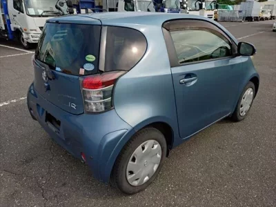 Toyota IQ