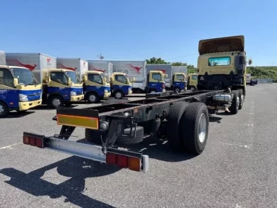 Hino TRUCK