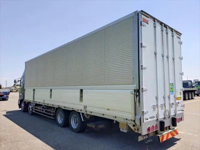 Hino TRUCK