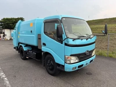 Hino DUTRO