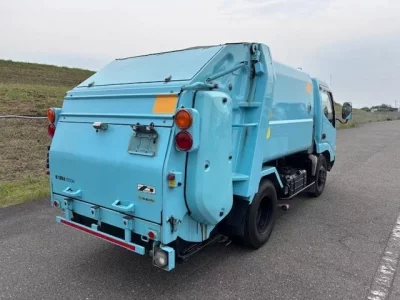 Hino DUTRO