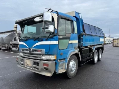 Hino TRUCK