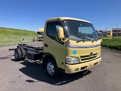 Hino DUTRO