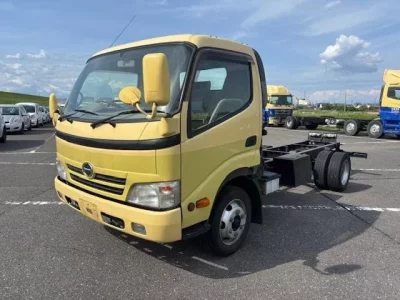 Hino DUTRO