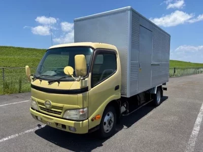 Hino DUTRO