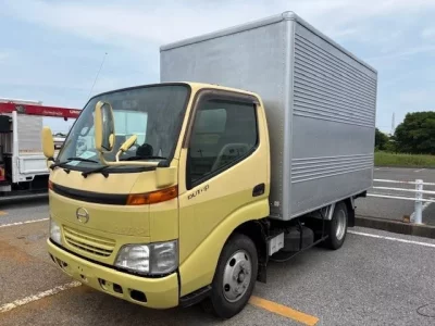 Hino DUTRO