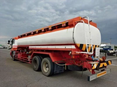 Hino TRUCK