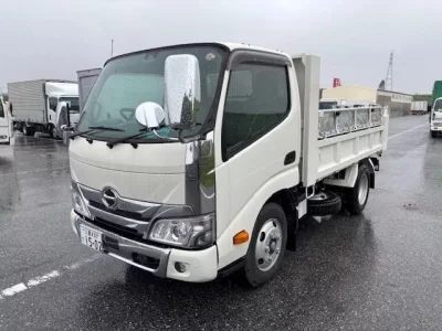 Hino DUTRO