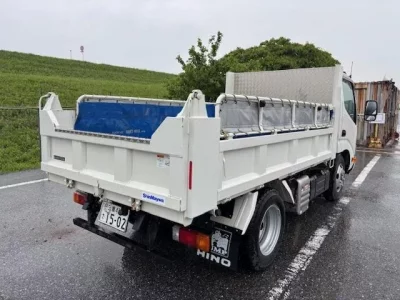 Hino DUTRO