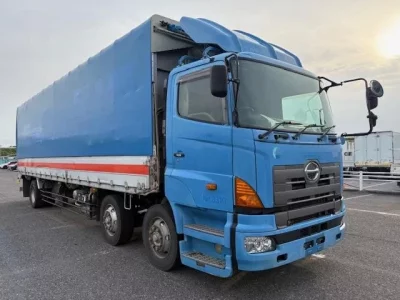 Hino TRUCK