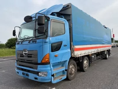 Hino TRUCK