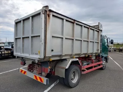 Hino TRUCK