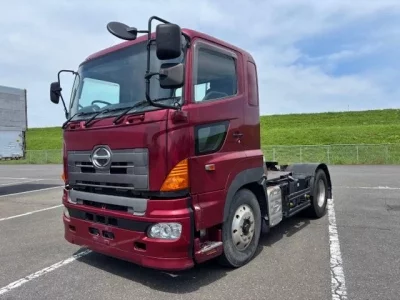 Hino TRUCK