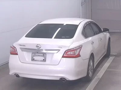 Nissan TEANA