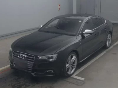 Audi S5