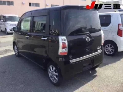 Daihatsu TANTO EXE