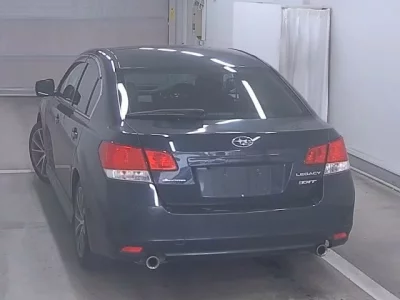Subaru LEGACY B4